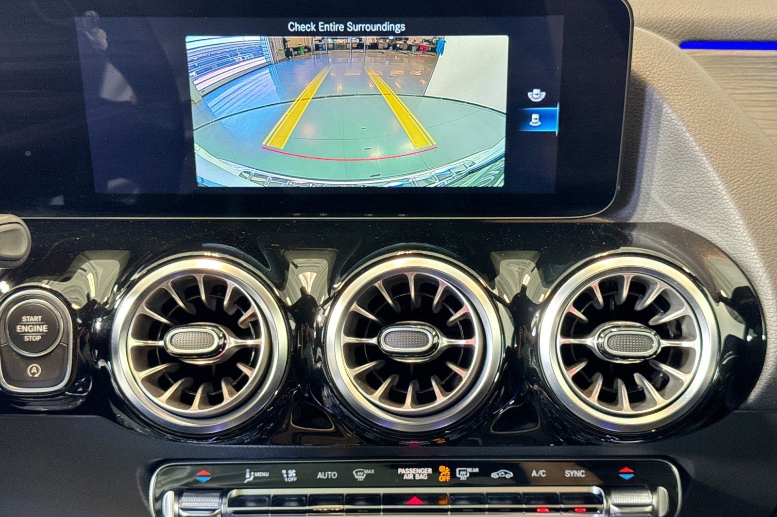 Certified 2023 Mercedes-Benz GLA 250 4MATIC w/ Premium Package image 14