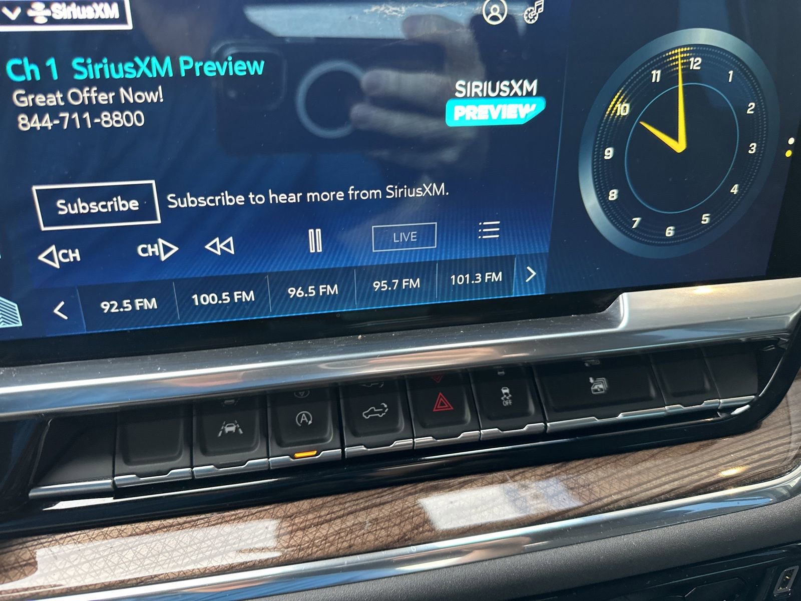 Used 2023 Chevrolet Silverado 1500 LT image 24