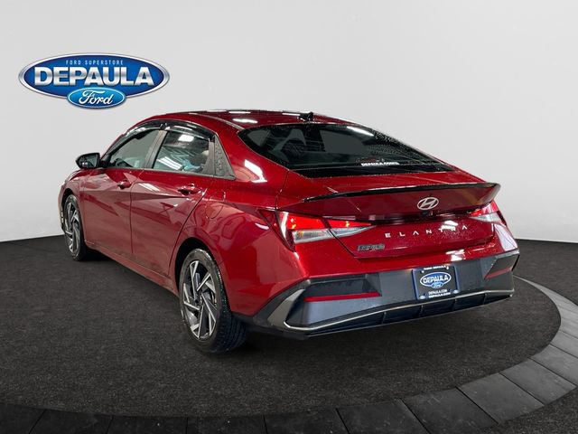 Used 2025 Hyundai Elantra Sport FWD image 4