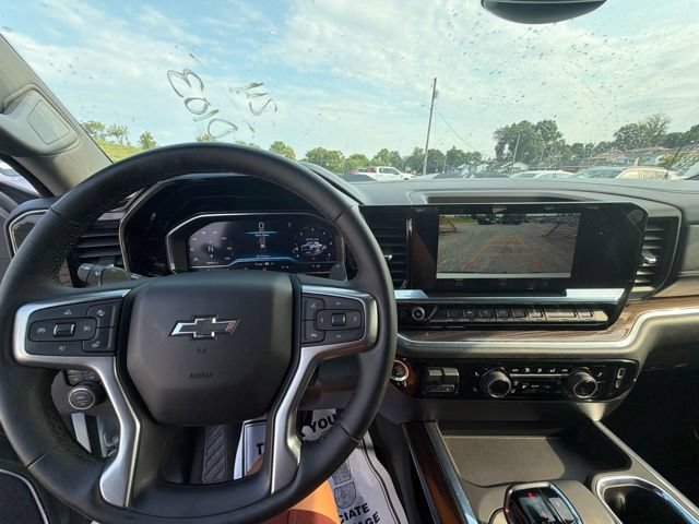 Used 2024 Chevrolet Silverado 1500 LT Trail Boss w/ Convenience Package II AWD/4WD image 39