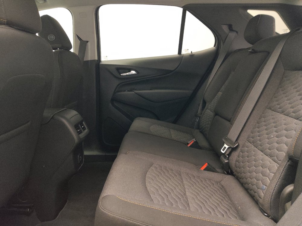 Used 2021 Chevrolet Equinox LT FWD image 18