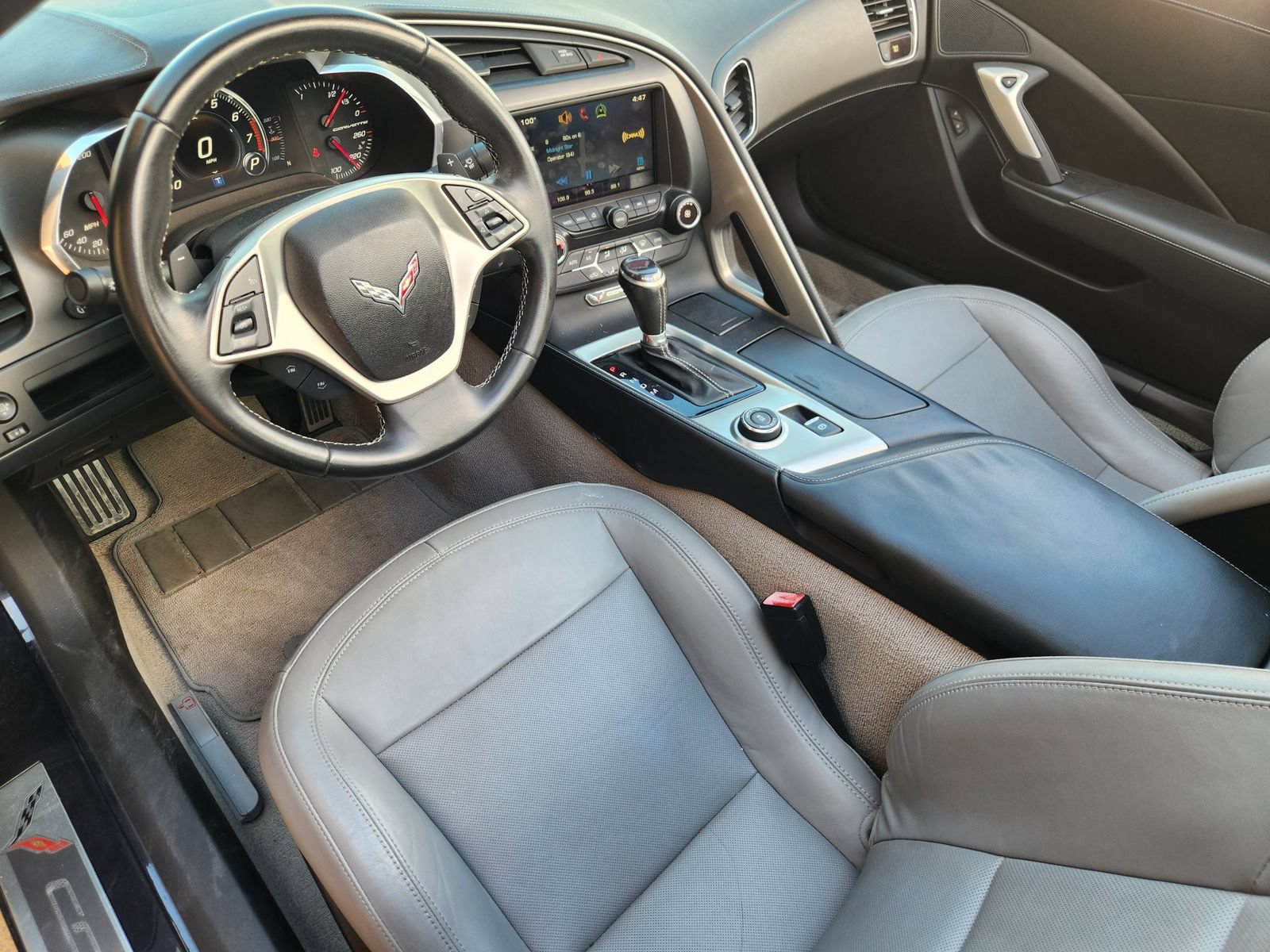 Used 2015 Chevrolet Corvette Stingray Coupe RWD image 28