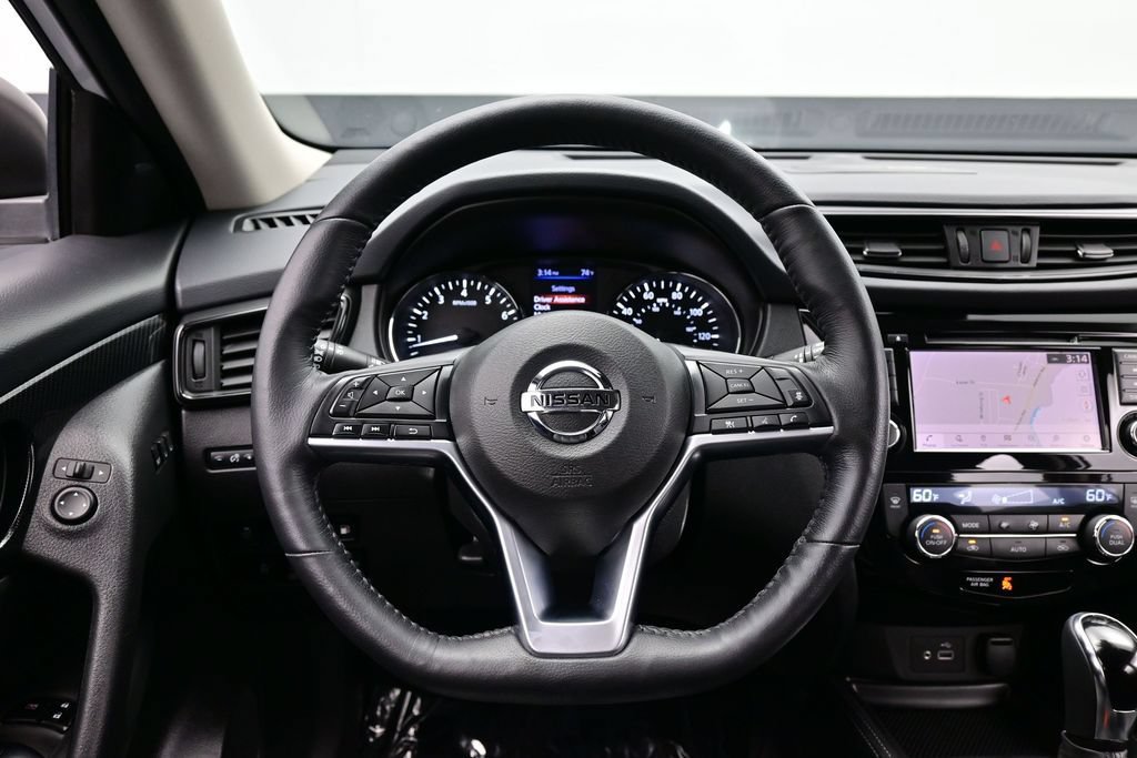 Used 2018 Nissan Rogue SL AWD/4WD image 45