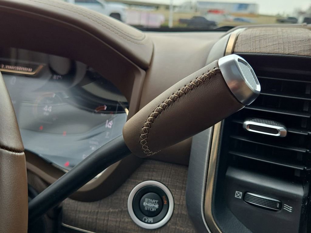 Used 2023 RAM 2500 Limited image 27