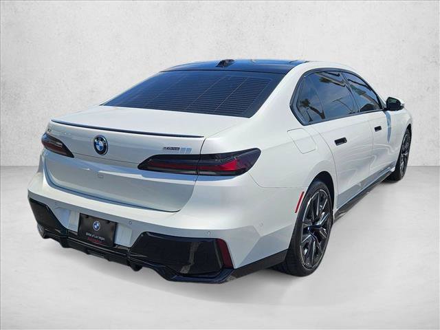 Certified 2024 BMW i7 eDrive50 w/ M Sport Package RWD image 5