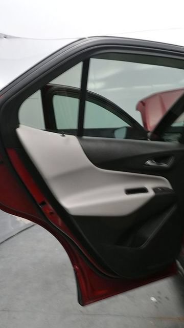 Used 2021 Chevrolet Equinox LT AWD/4WD image 15