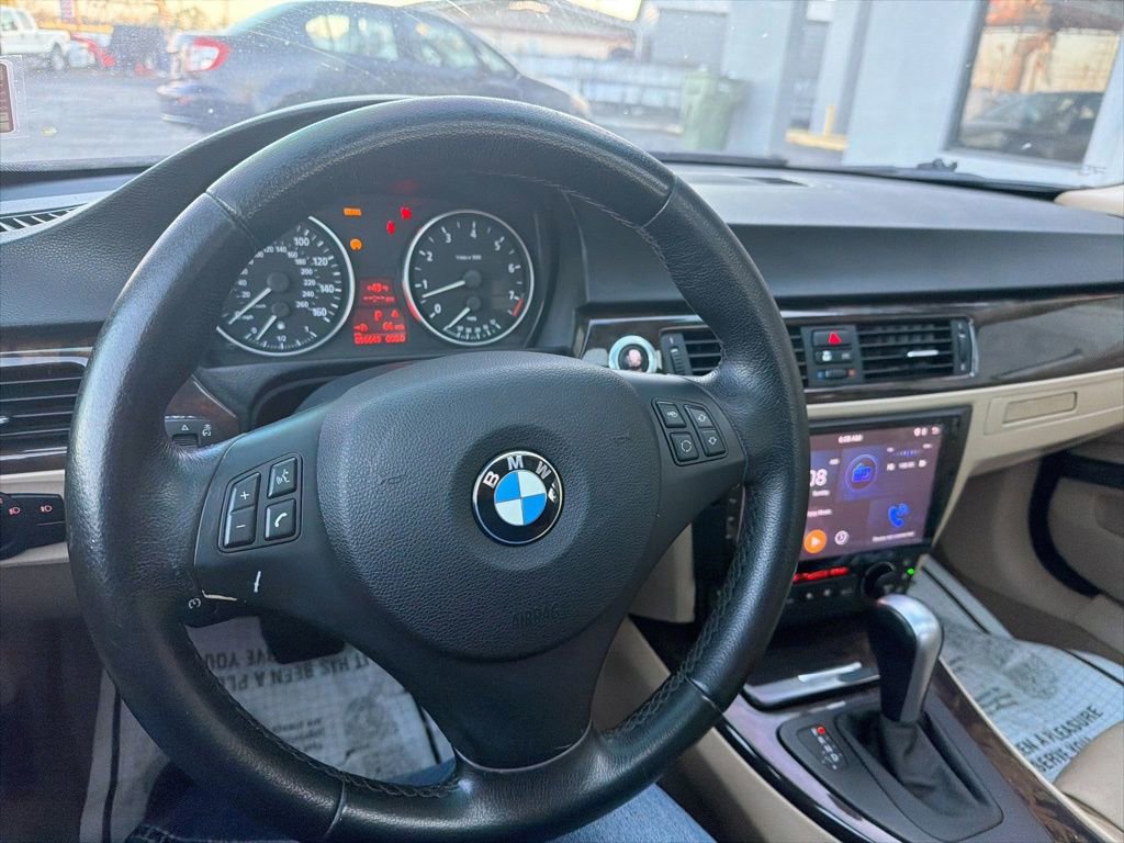 Used 2006 BMW 325i Sedan image 22