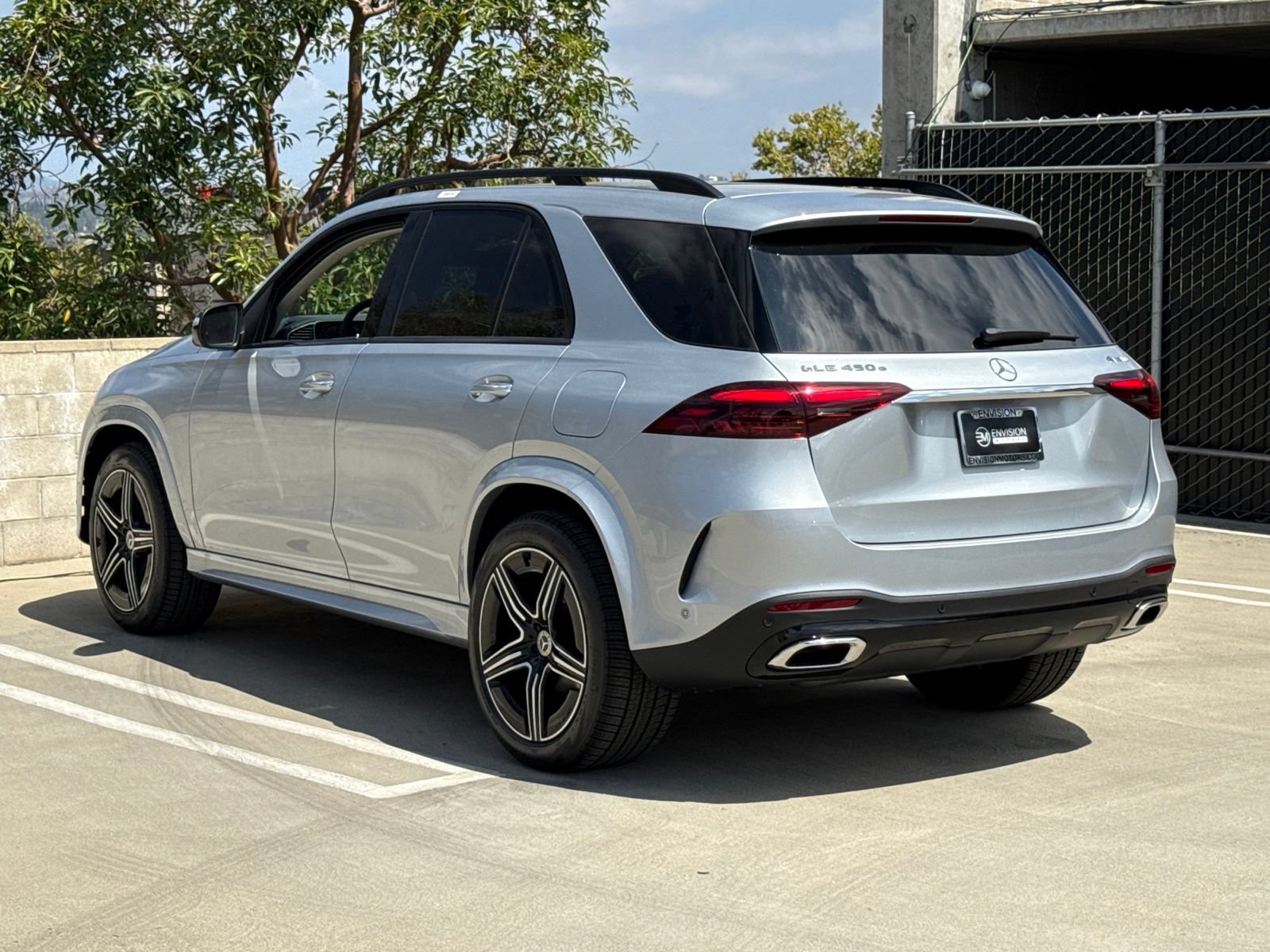 New 2026 Mercedes-Benz GLE 450e 4MATIC image 8
