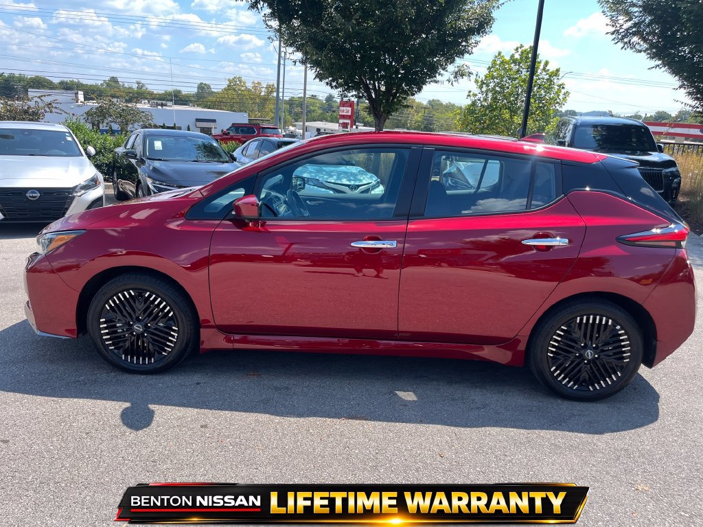 Used 2025 Nissan Leaf SV Plus FWD image 8