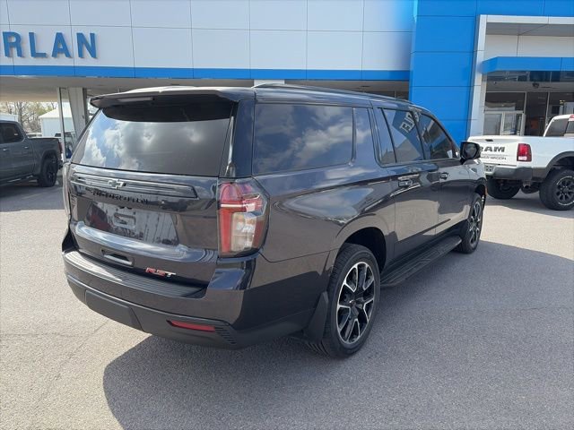 Used 2023 Chevrolet Suburban RST w/ Luxury Package AWD/4WD image 6