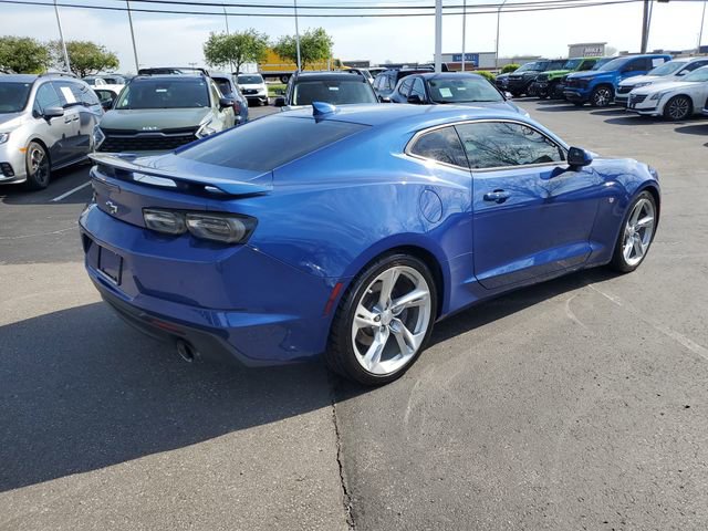 Used 2019 Chevrolet Camaro SS image 4