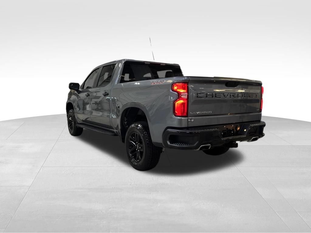 Used 2021 Chevrolet Silverado 1500 LT Trail Boss AWD/4WD image 3
