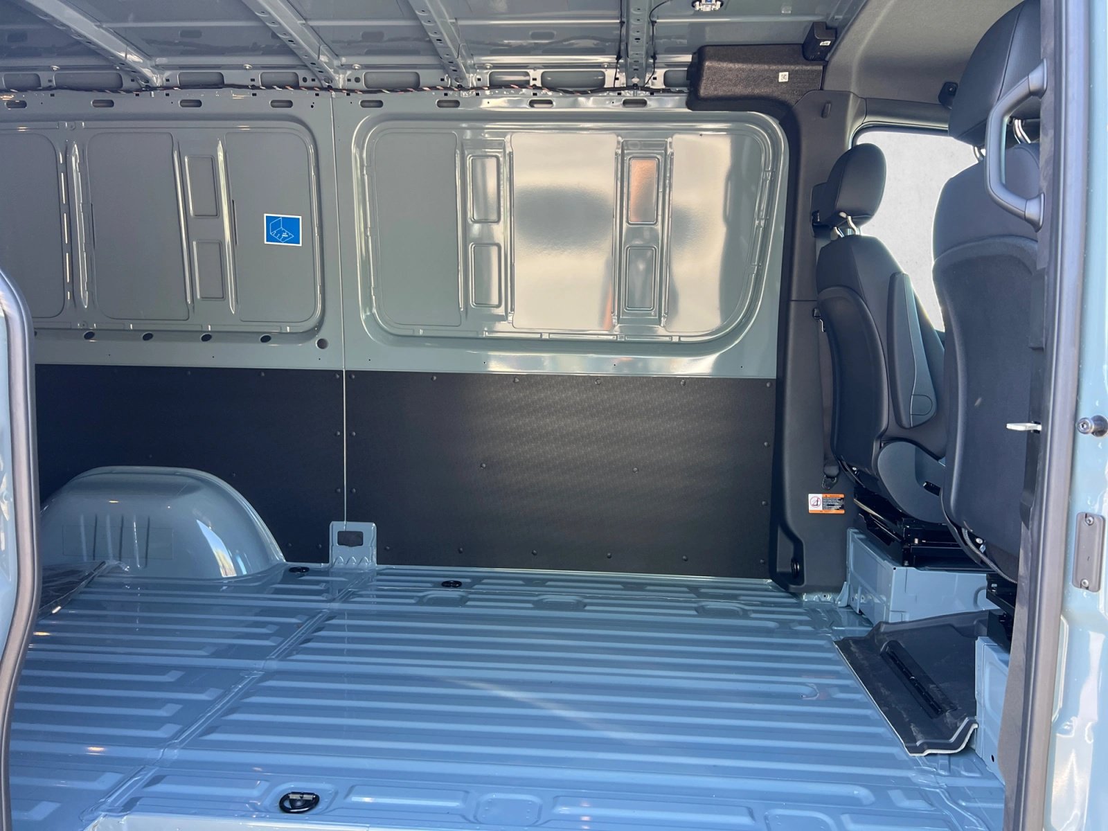 New 2026 Mercedes-Benz Sprinter 2500 image 17