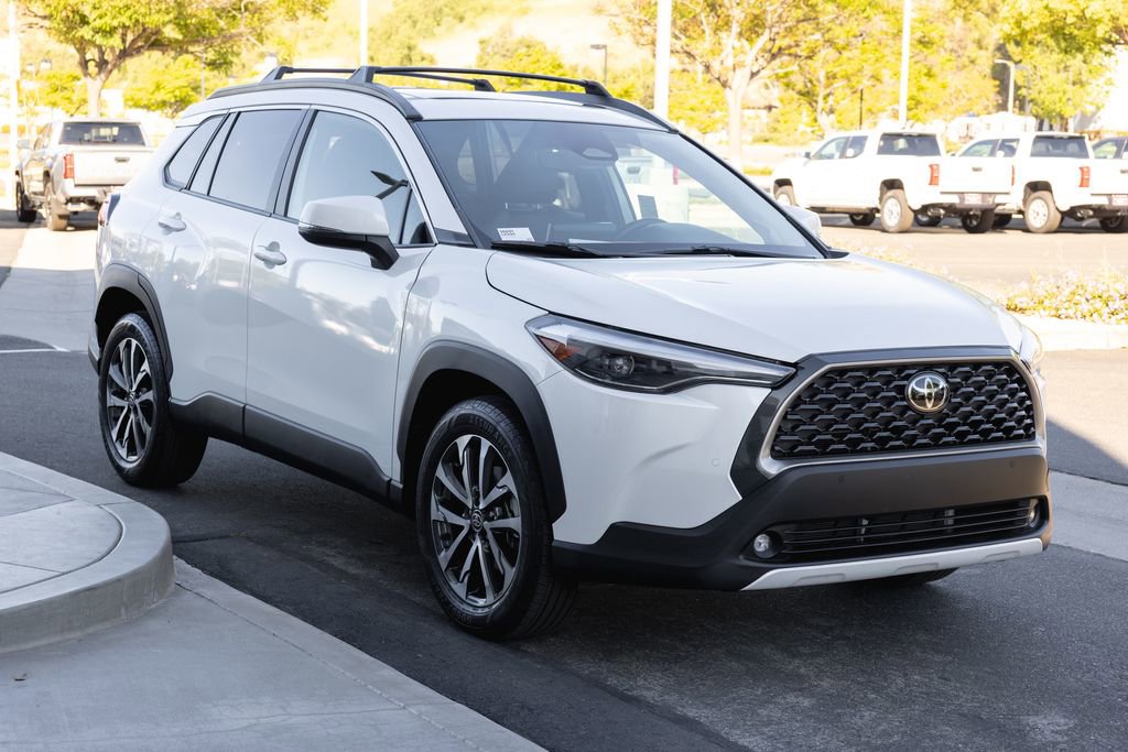 Certified 2024 Toyota Corolla Cross XLE w/ Convenience Package image 3