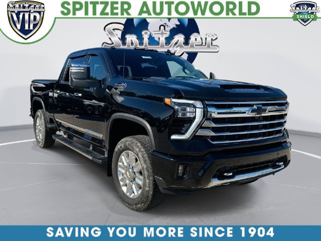 Used 2024 Chevrolet Silverado 2500 High Country w/ Technology Package AWD/4WD image 1