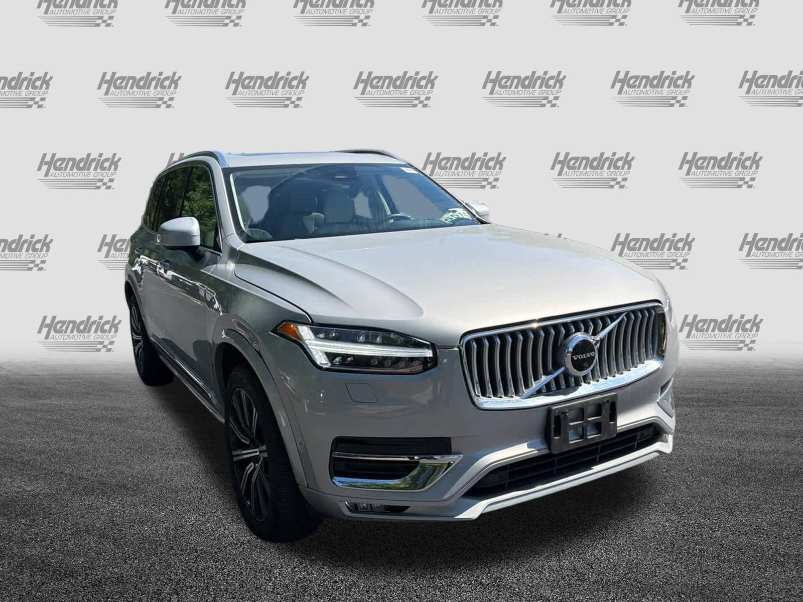 Used 2023 Volvo XC90 B6 Plus w/ Protection Package AWD/4WD image 2