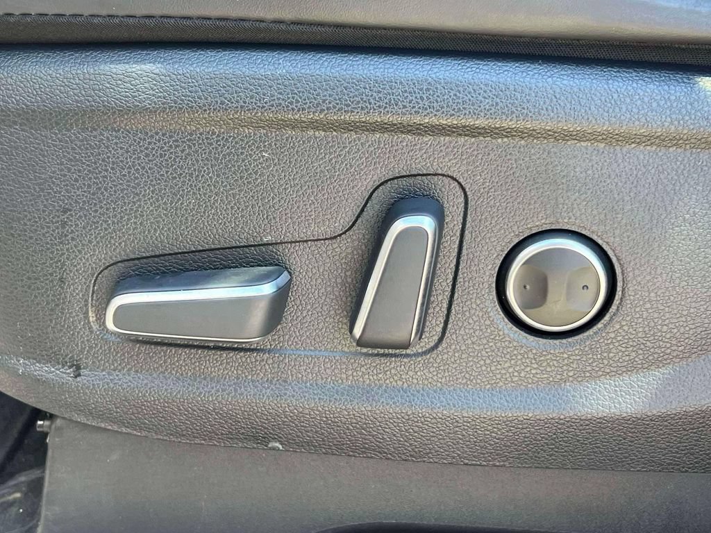 Used 2024 Hyundai Palisade SEL AWD/4WD image 21