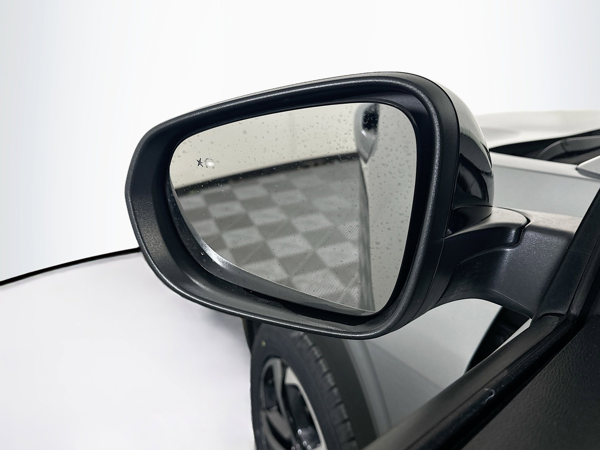 Used 2024 Chevrolet Trax RS w/ Driver Confidence Package image 16