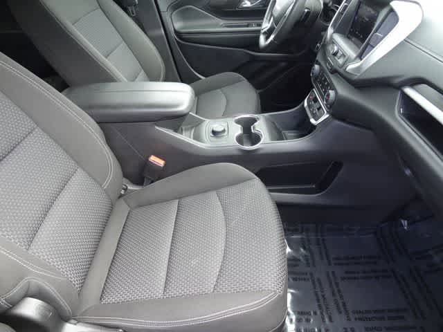 Used 2024 GMC Terrain SLE FWD image 12
