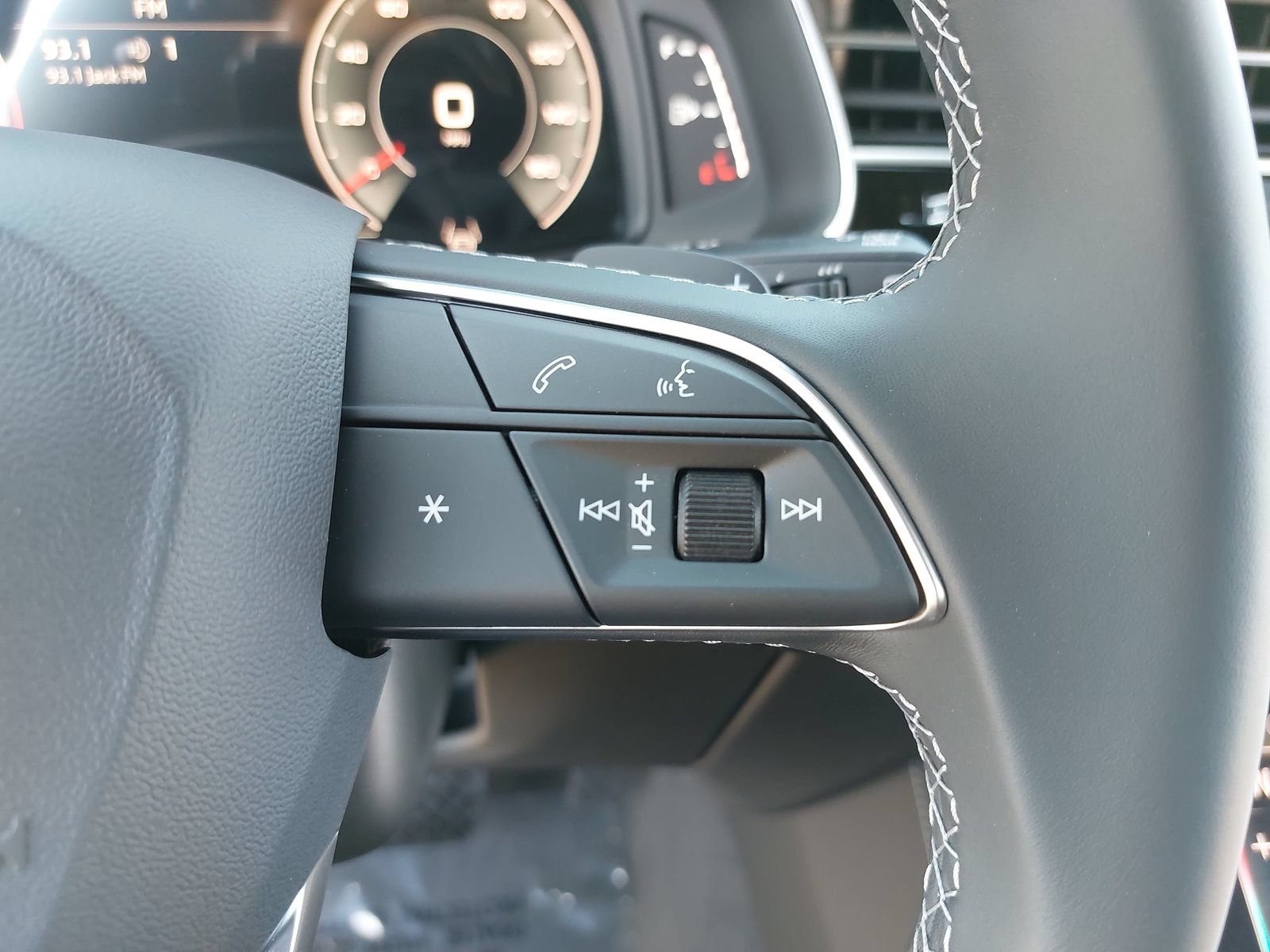 New 2026 Audi Q8 Prestige AWD/4WD image 18