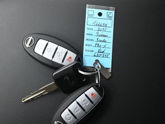 Used 2025 Nissan Frontier Pro-X w/ Pro Premium Package image 25