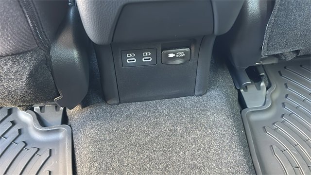 New 2026 Toyota Prius Plug-In Hybrid image 8