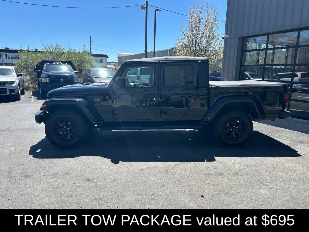 Used 2022 Jeep Gladiator Willys AWD/4WD image 7