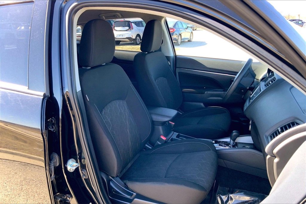 Used 2024 Mitsubishi Outlander Sport AWD image 21