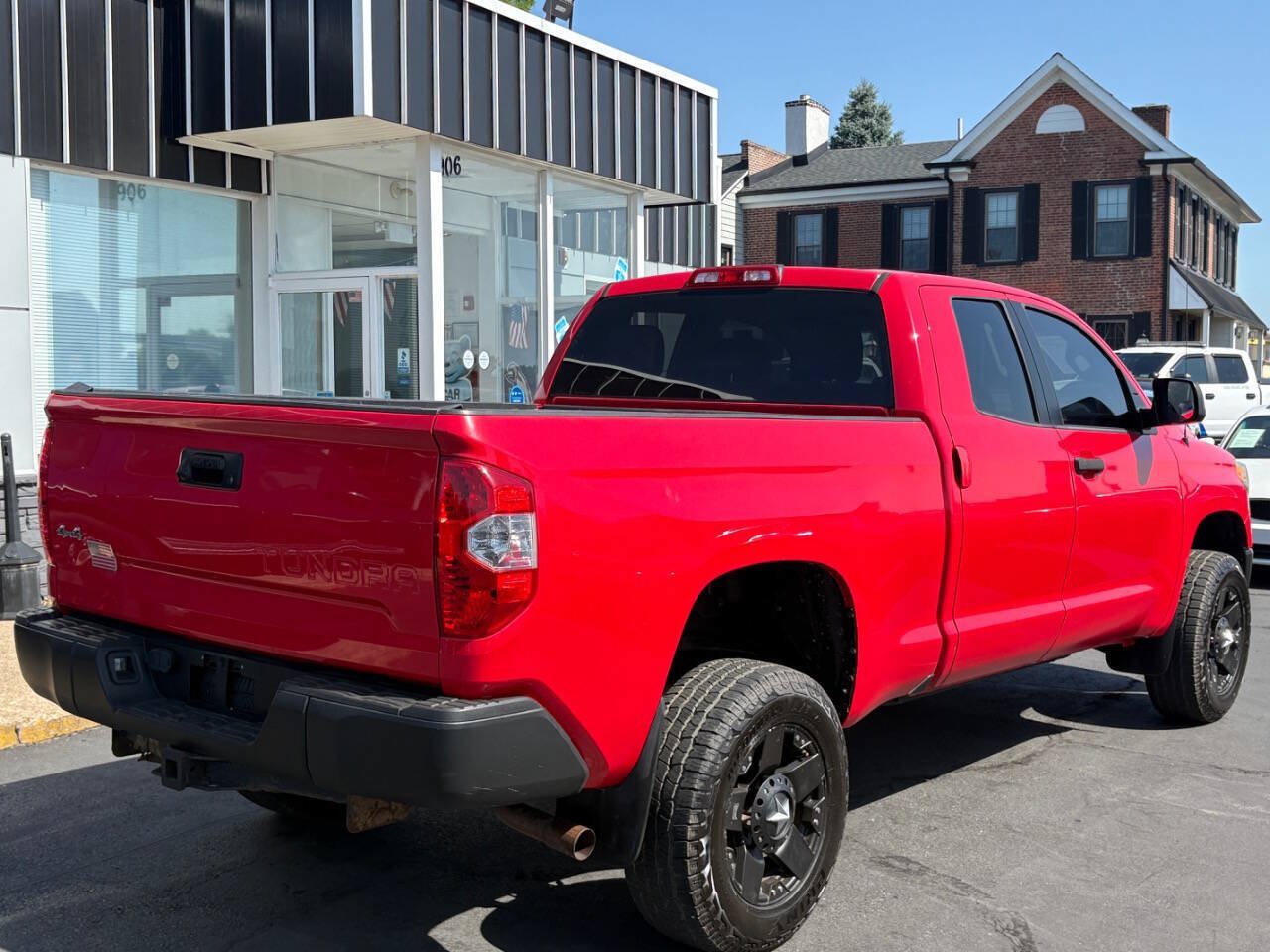 Used 2014 Toyota Tundra SR AWD/4WD image 9