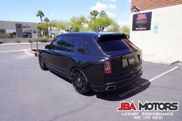 Used 2020 Rolls-Royce Cullinan image 15