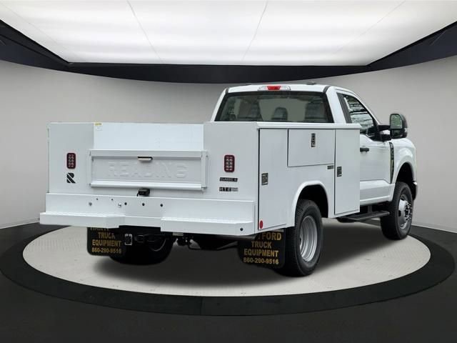 New 2025 Ford F350 XL w/ XL Chrome Package image 5