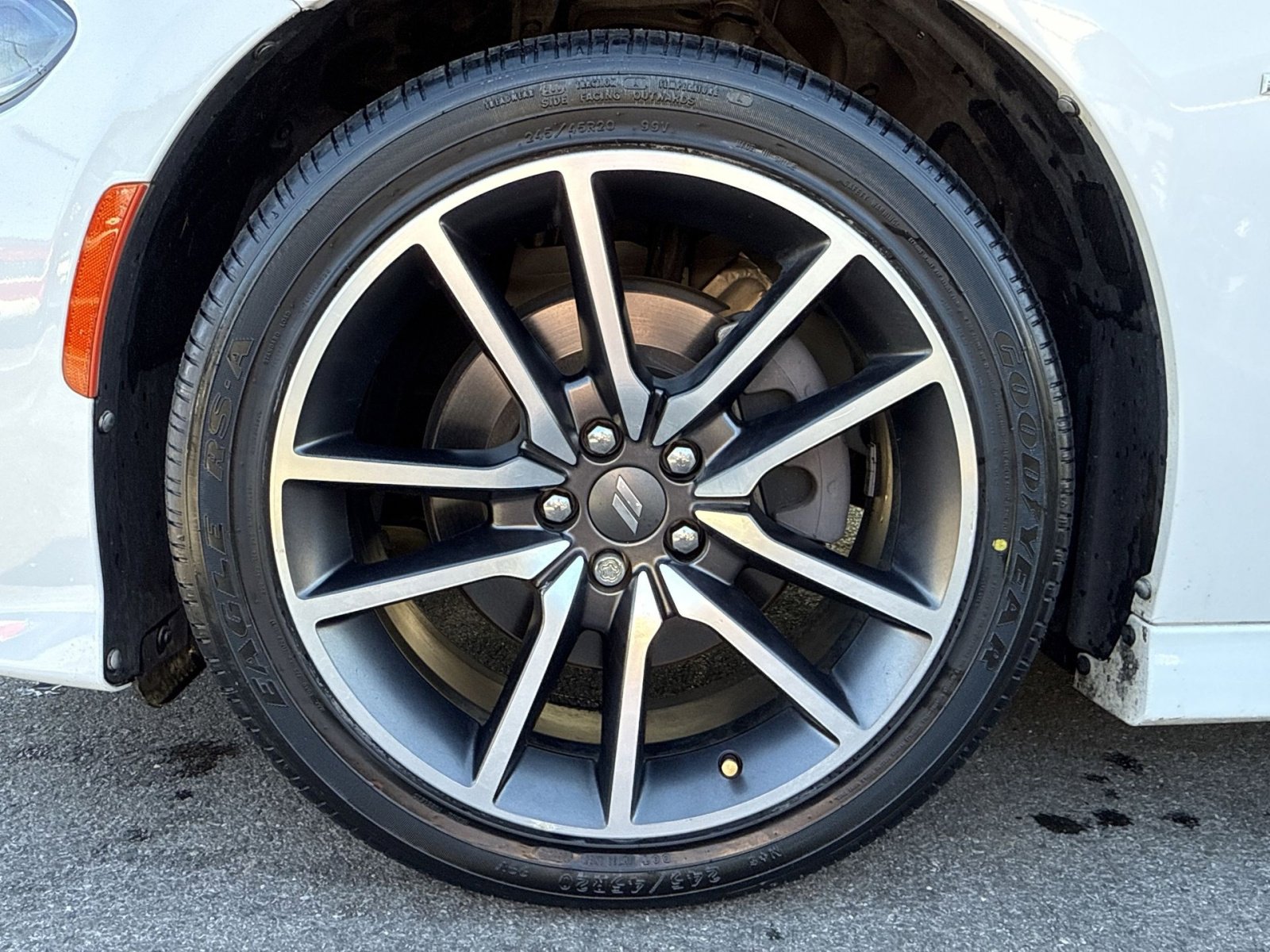 Used 2020 Dodge Charger R/T w/ Plus Group image 7