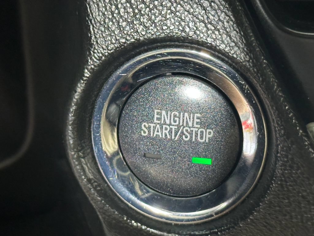Used 2018 GMC Yukon XL SLT w/ HD Trailering Package AWD/4WD image 34