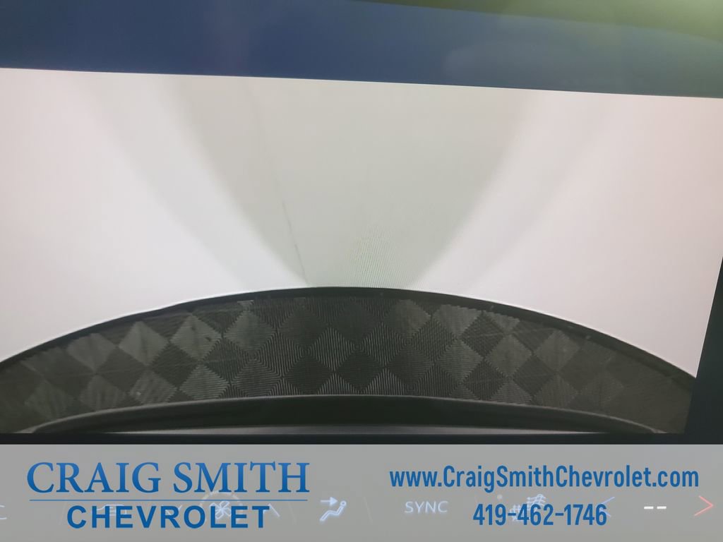 Used 2025 Chevrolet Suburban Z71 AWD/4WD image 30