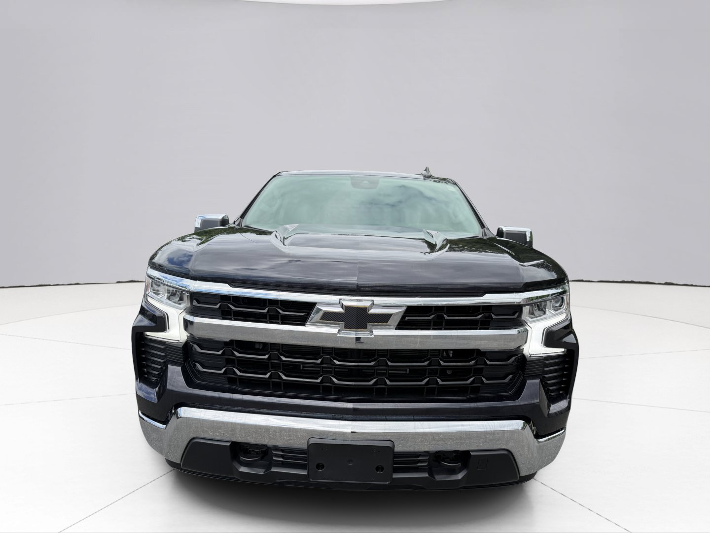Used 2023 Chevrolet Silverado 1500 LT AWD/4WD image 5