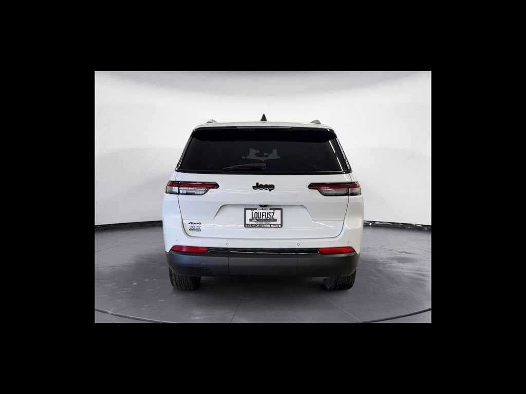 Used 2024 Jeep Grand Cherokee L Laredo AWD/4WD image 5