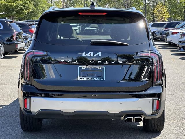 Used 2023 Kia Telluride EX w/ EX Captain's Chair Package AWD/4WD image 3