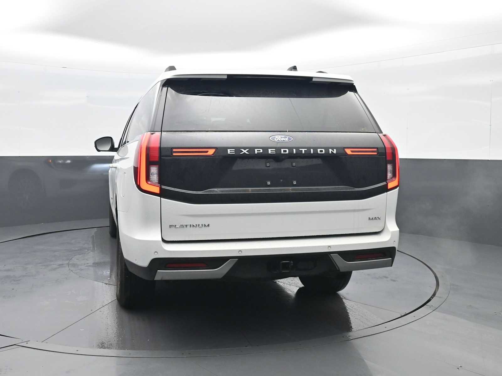 Used 2025 Ford Expedition Max Platinum AWD/4WD image 6