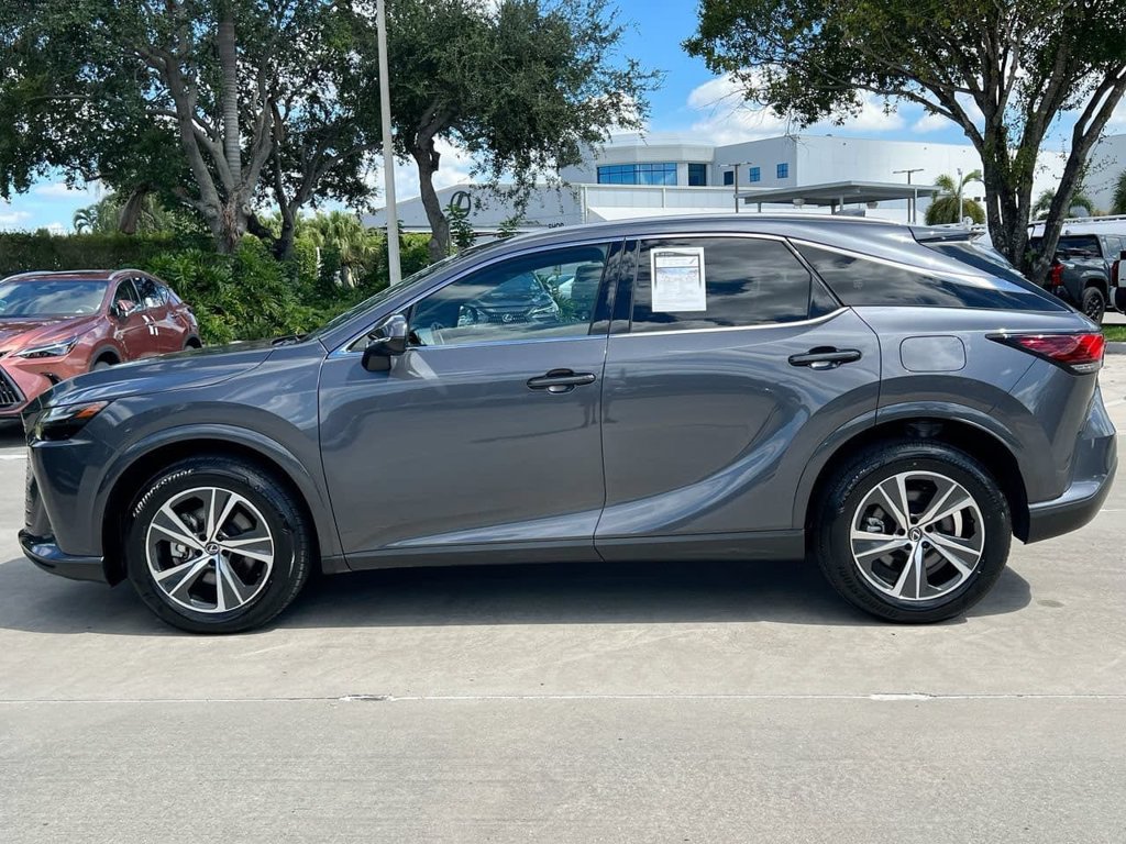 Certified 2025 Lexus RX 350 Premium w/ Accessory Package (Z1) FWD image 4
