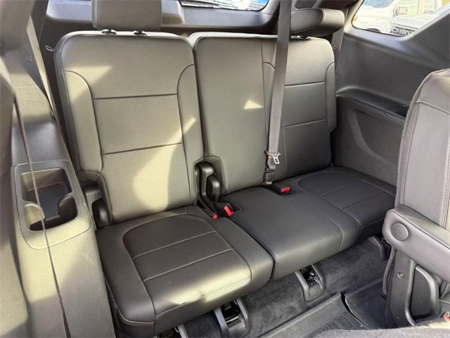 Used 2023 Chevrolet Traverse High Country w/ LPO, Floor Liner Package image 11