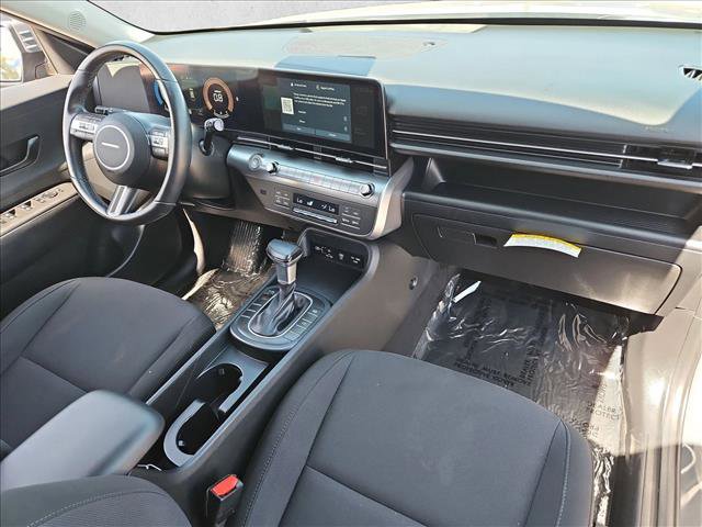 Certified 2025 Hyundai Kona SEL image 27
