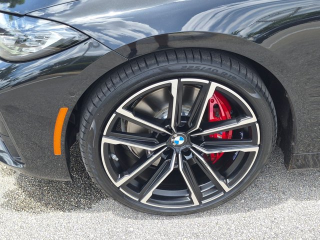 Used 2024 BMW M440i Coupe RWD image 25
