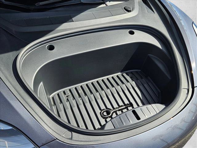 Used 2021 Tesla Model 3 Performance image 20