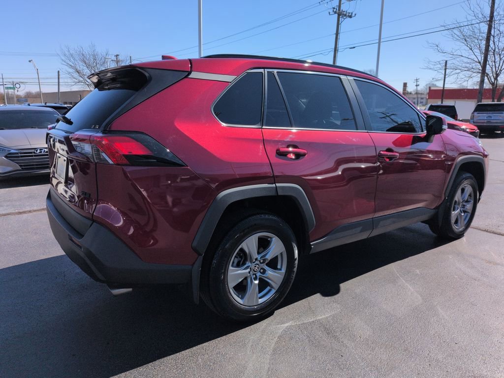 Used 2024 Toyota RAV4 XLE image 5
