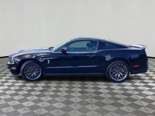 Used 2011 Ford Mustang Shelby GT500 w/ SVT Performance Pkg image 6