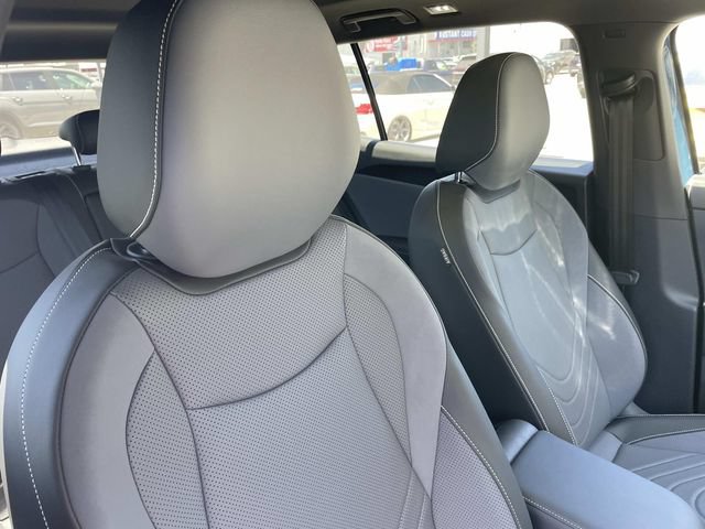 New 2026 Volkswagen Tiguan SE R-Line FWD image 27
