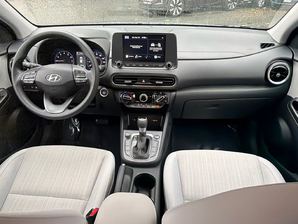Used 2023 Hyundai Kona SEL w/ Cargo Package FWD image 10