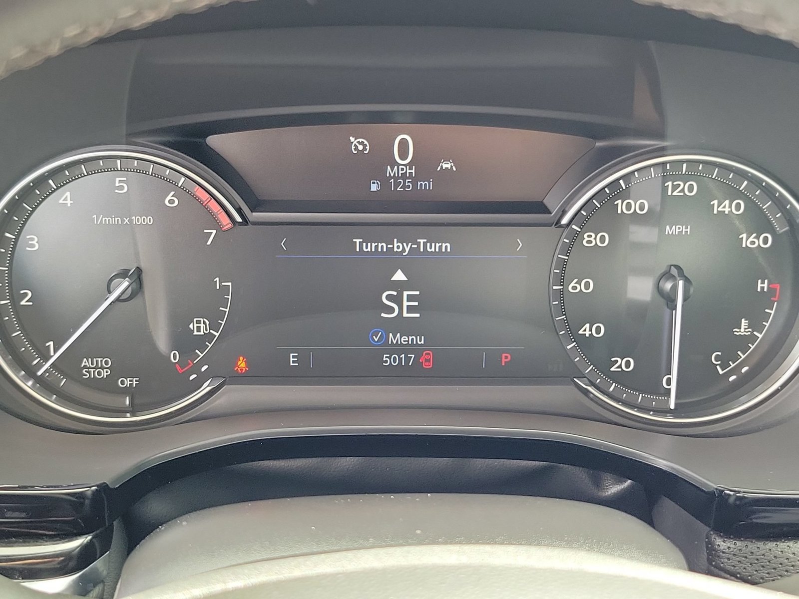 Used 2025 Cadillac XT6 Luxury FWD image 25