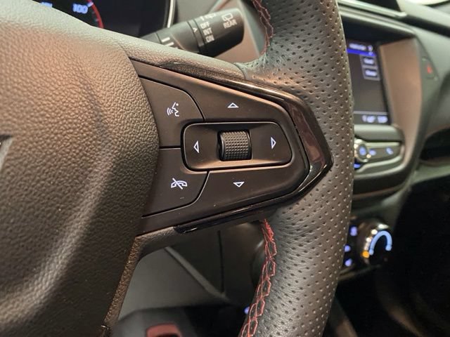 Used 2022 Chevrolet TrailBlazer RS FWD image 30