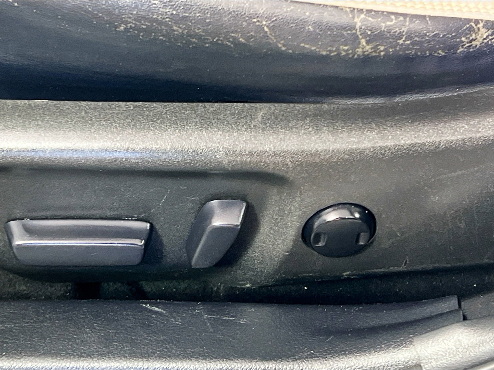 Used 2016 Toyota Camry SE image 13